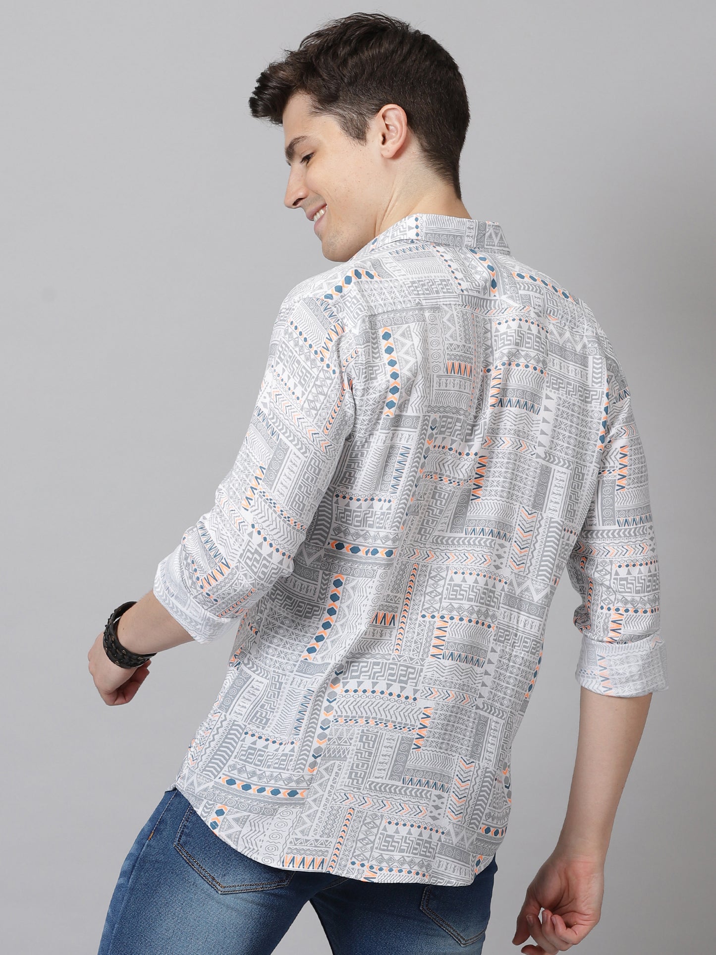 Intricate Matrix Full-Sleeve Casual Shirt