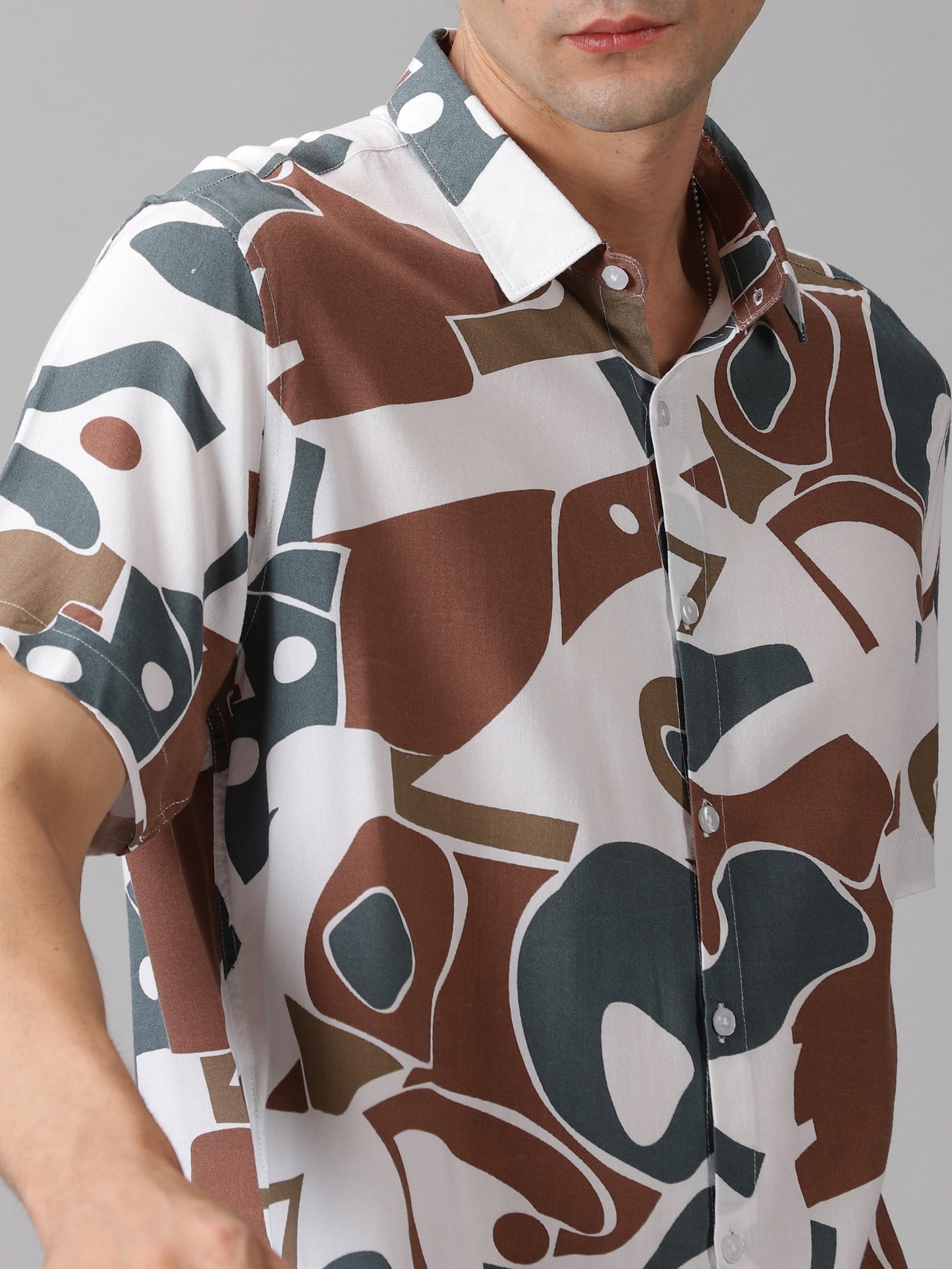 Curved Fusion Half-Sleeve Shirt